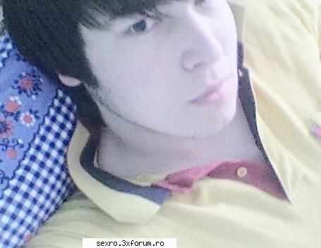 ma idiul meu se vede daca nu`l vedeti !! weee doar ptr fete! just for girls its my ym! .. i wish the